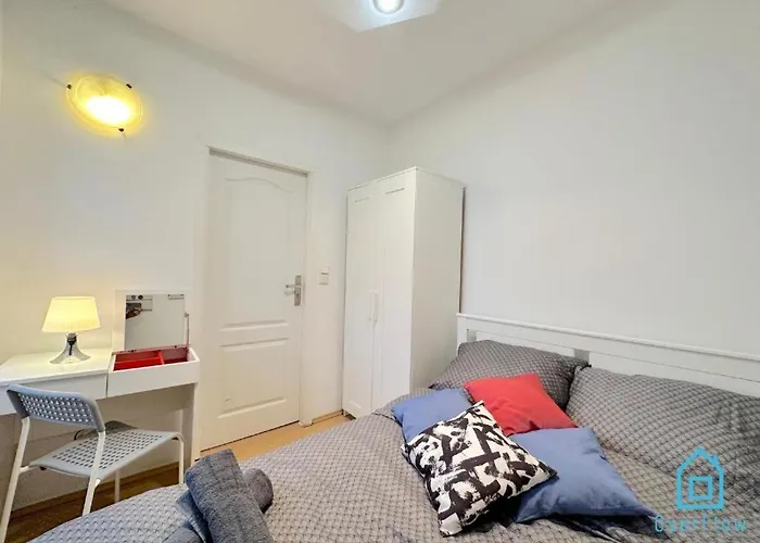 Downtown ホームステイ *